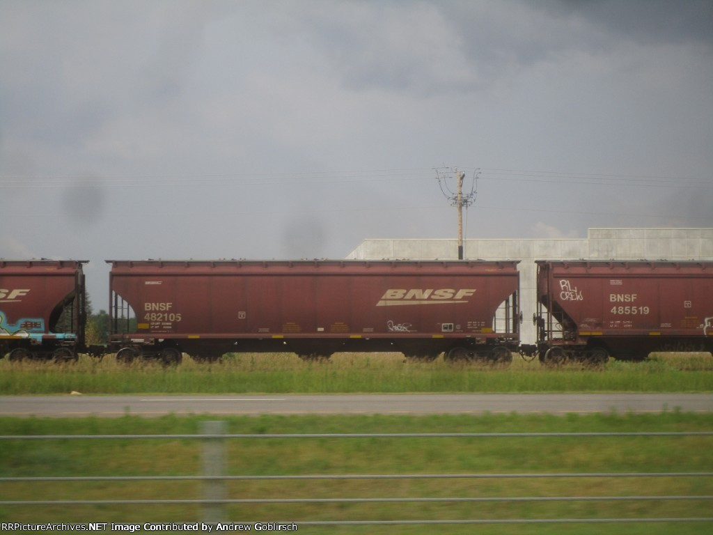 BNSF 482105